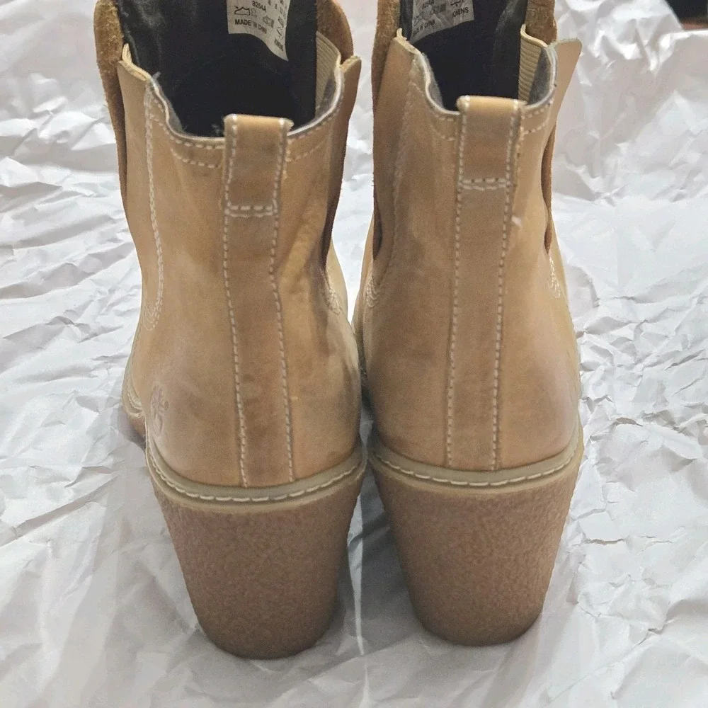 Timberland Amston Chelsea Boots‎ Womens 9 Tan Leather Wedge Lug Sole Minimalist